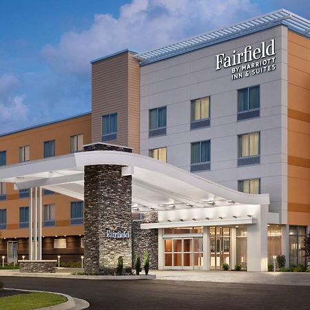 Fairfield Inn & Suites Shawnee Exterior photo