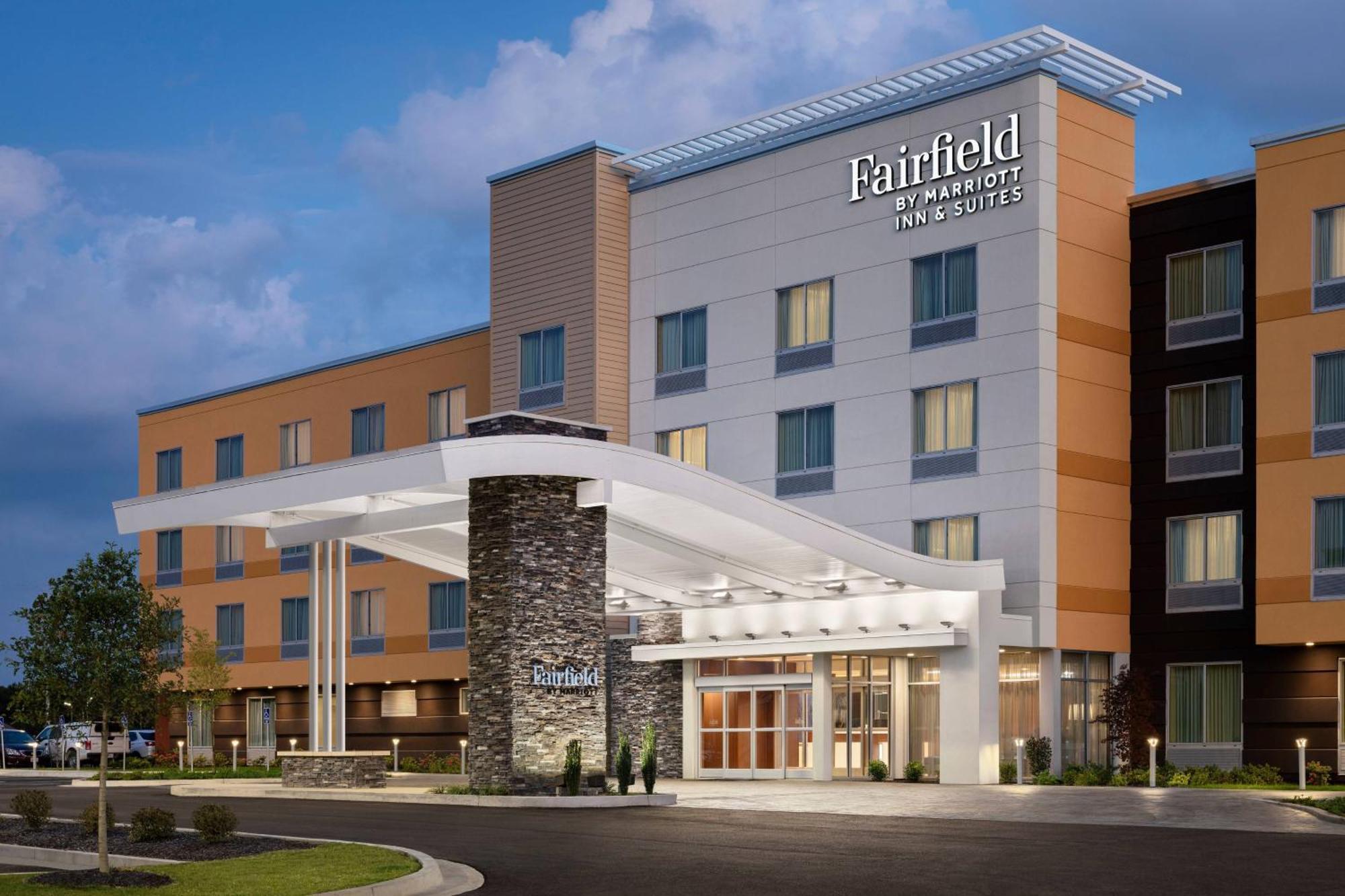 Fairfield Inn & Suites Shawnee Exterior photo